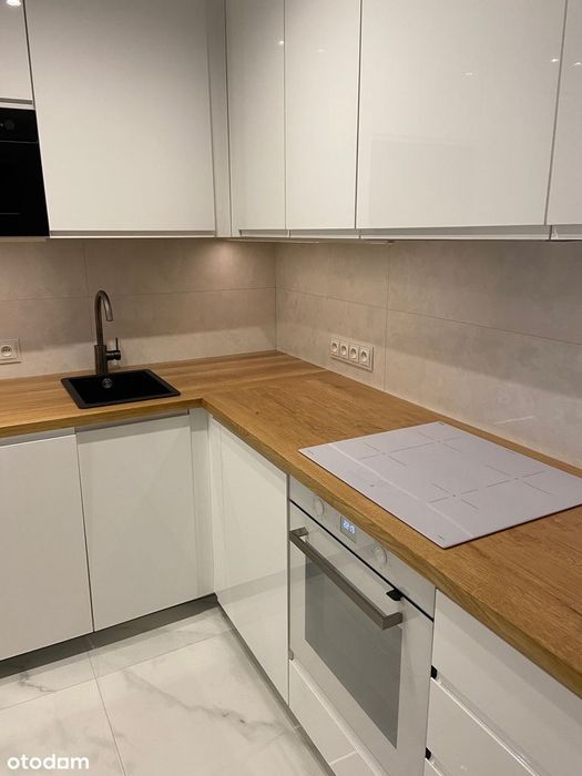 Przestronne 3 pokojowe -57 m² mieszkanie z balkonem i garażem na Woli - Widok 2