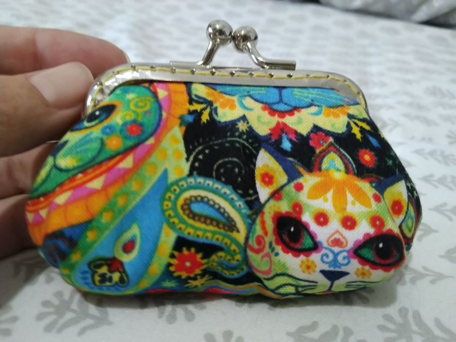 Porta-moedas com gatos