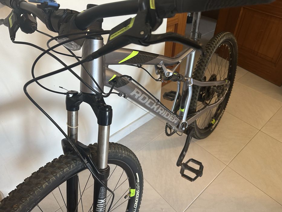 Bicicleta Rockrider ST900S