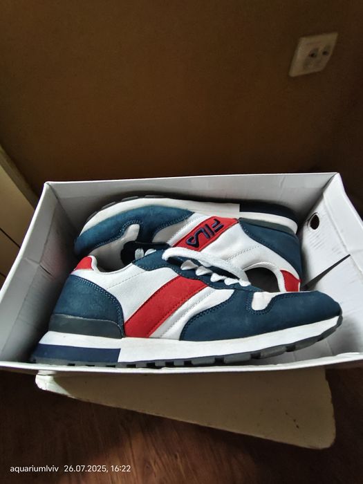 Підросткові кросівки 40,41