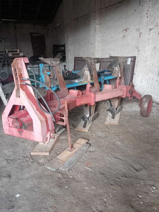 Sprzedam siewnik agregat pług