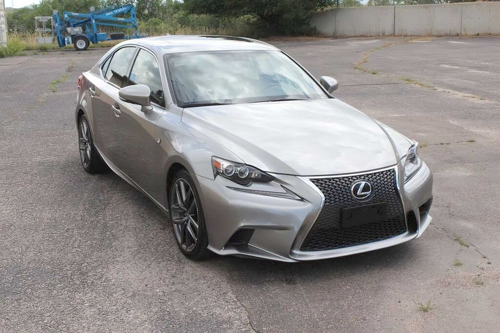 Lexus IS 300      2016