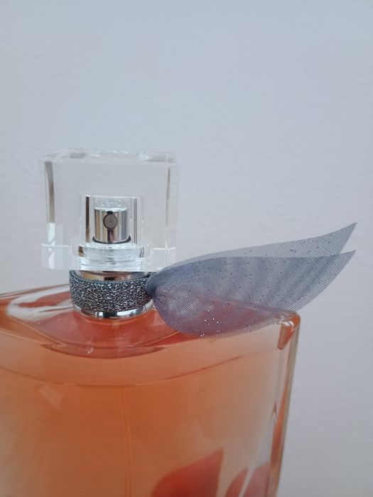 Sprzedam  orginalne perfumy