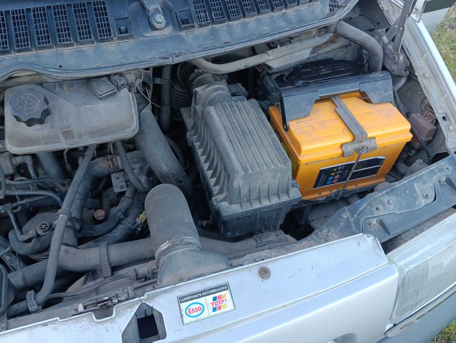 Пежо експерт 2000