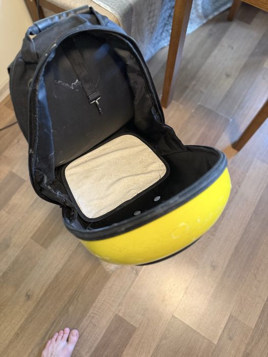 Рюкзак-переноска COSMOPET з ілюмінатором, вживана