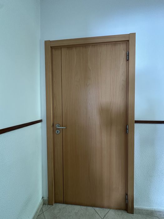 Vendo portas em carvalho