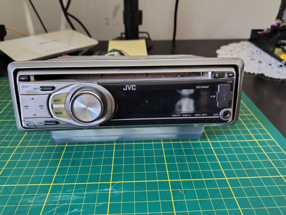 Radio samochodowe JCV