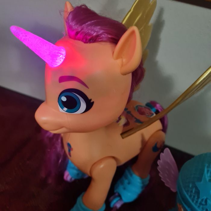 My Little Pony - Sunny canta
