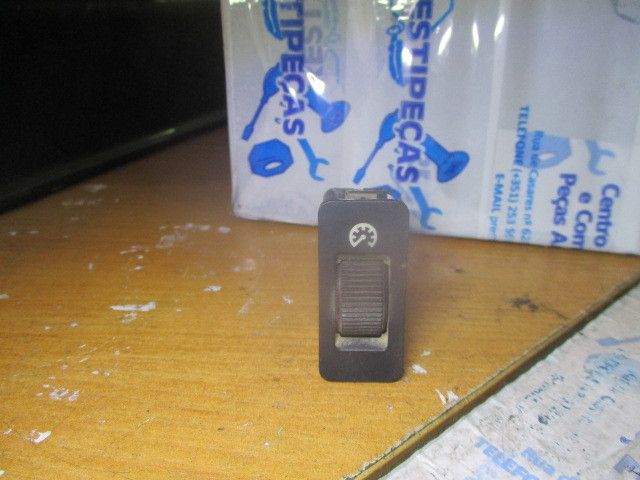 Botão / interruptor de luzes BMW 5 (E39)