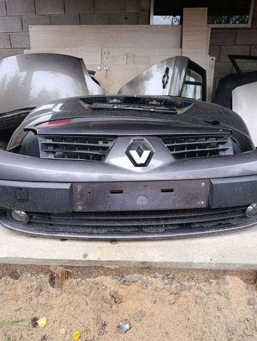 Бампер передній. Renault Scenic 2. (Дорест)