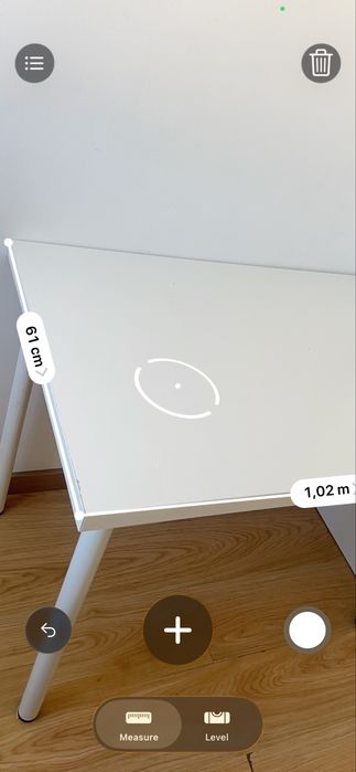 Mesa IKEA. Dimensoes na foto