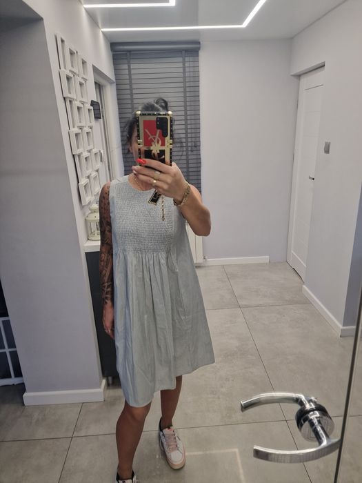 Sukienka Reserved 38