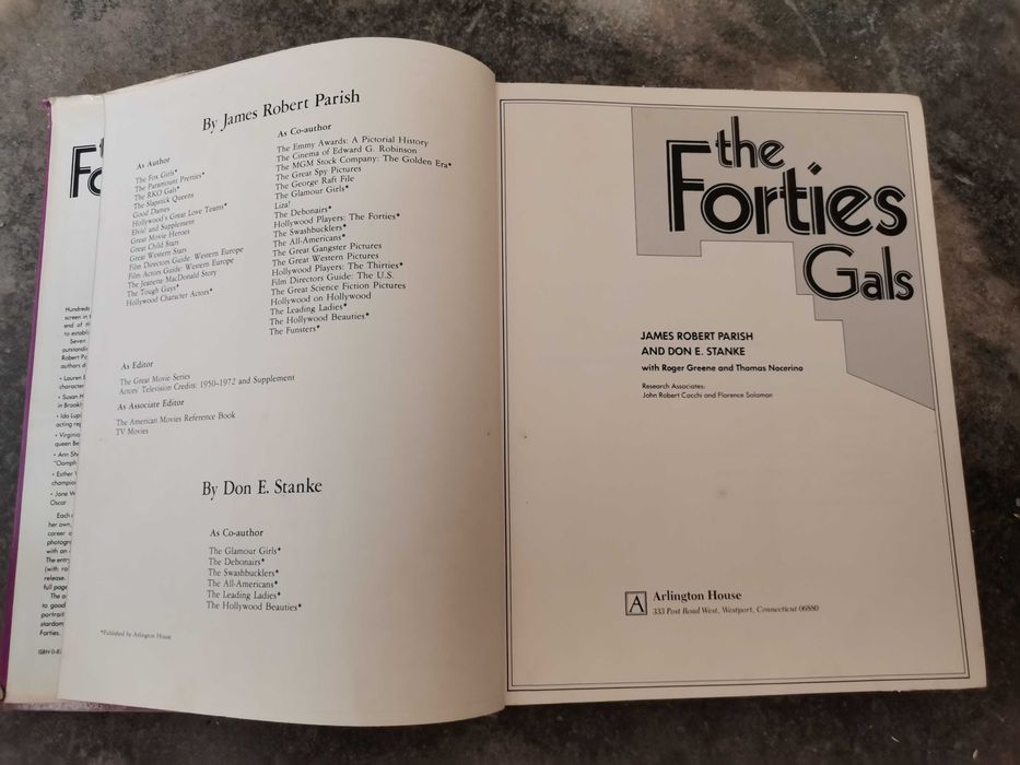 Livro RARO The Forties Gals