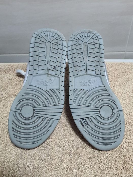 Buty dziewczęce NIKE Air Jordan 1 Mid rozm. 36