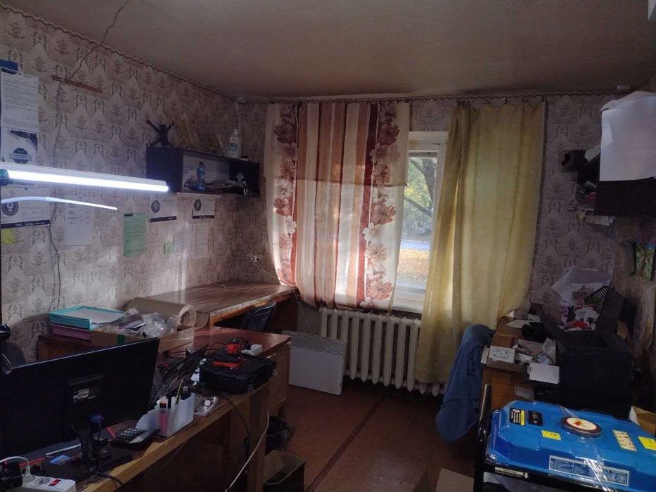 2-кімн. на 1 поверсі, червона лінія, ідеально під бізнес, м.Жовті Води