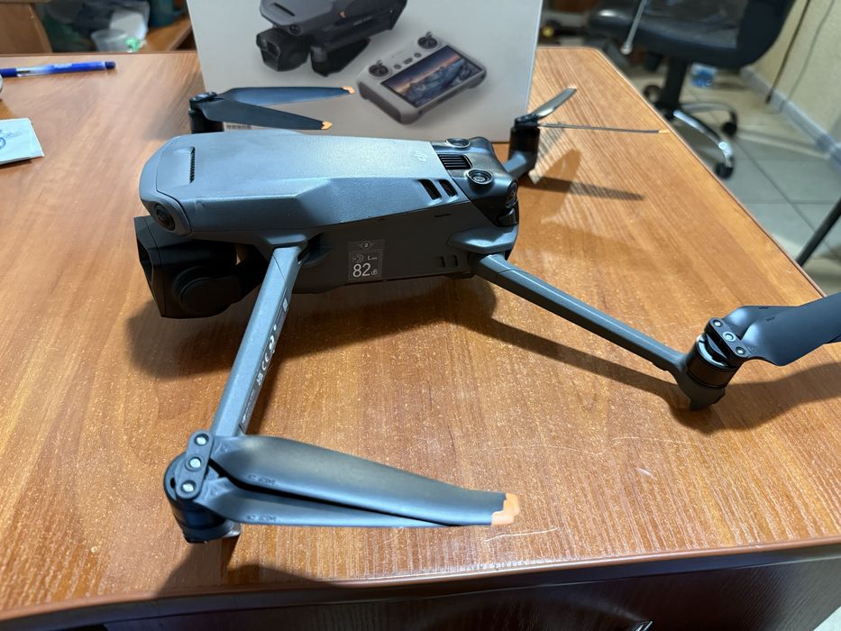 Dji mavic 3 Pro (майже новий)