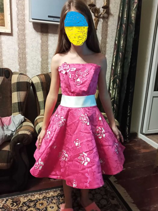 Праздничное подростковое платье на возраст от 12 лет