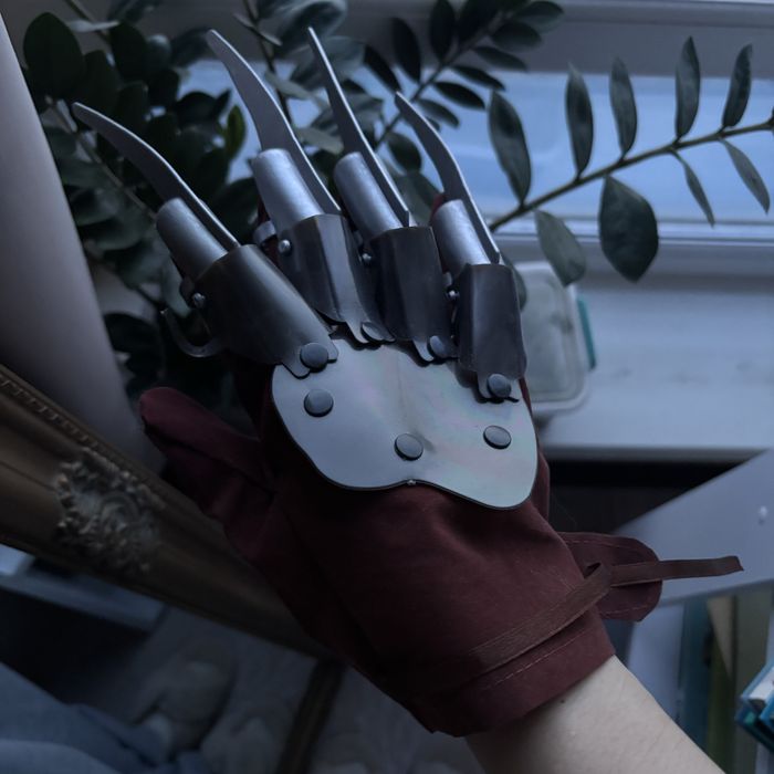 Рукавиця для костюма Фредді Крюгера