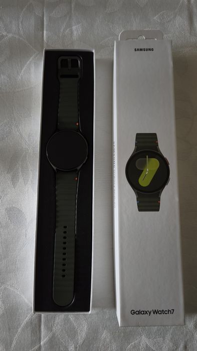 Vendo  Samsung Galaxy   Watch 7 -44mm (Bluetooth)