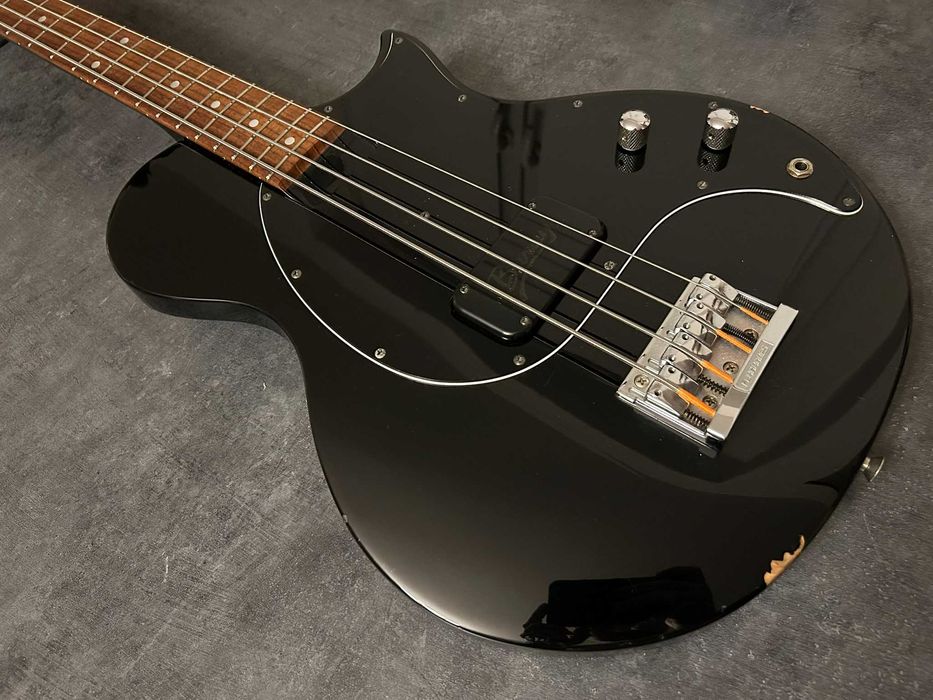 Burny LSB-65 Made in Japan gitara basowa Les Paul Music Man Joe Dart