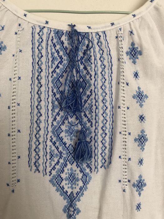 Вишите плаття ручна робота