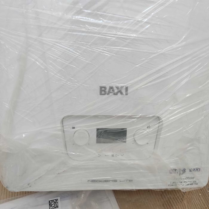 Caldeira BAXI mista por acumulação com deposito ROCA