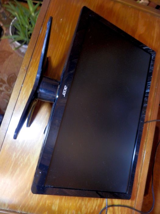 Монітор Acer 20" G206HQL з зовнішнім блоком живлення 19V 30Вт