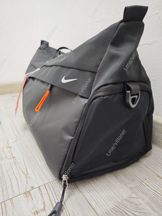 Спортивная сумка Nike Radiate Black