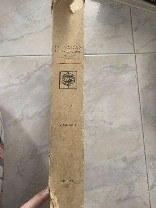 Os Lusiadas de luis de camoes galego