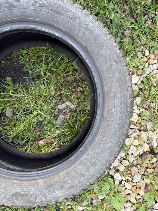4 szt 205/55 r 16 Opony Zimowe Debica frigo 2