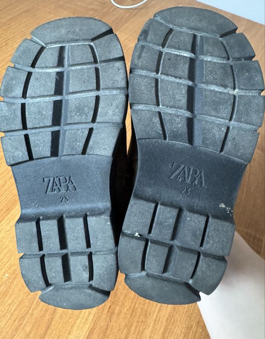 Buty Zara  r.23 skórzane