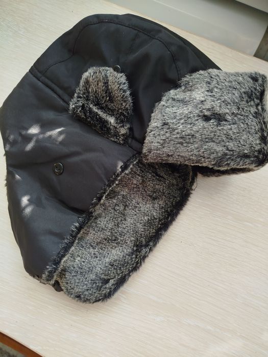 Шапка зимова.Не носилась.