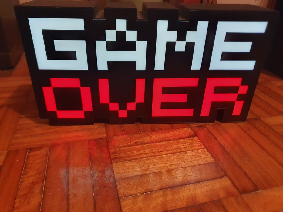 Candeeiro GAME OVER