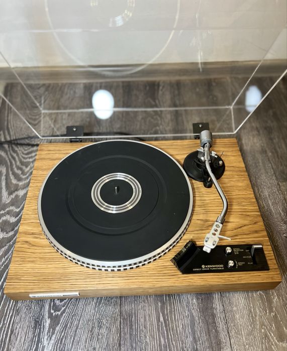 Вініловий програвач Kenwood KD-2070 Direct Drive,