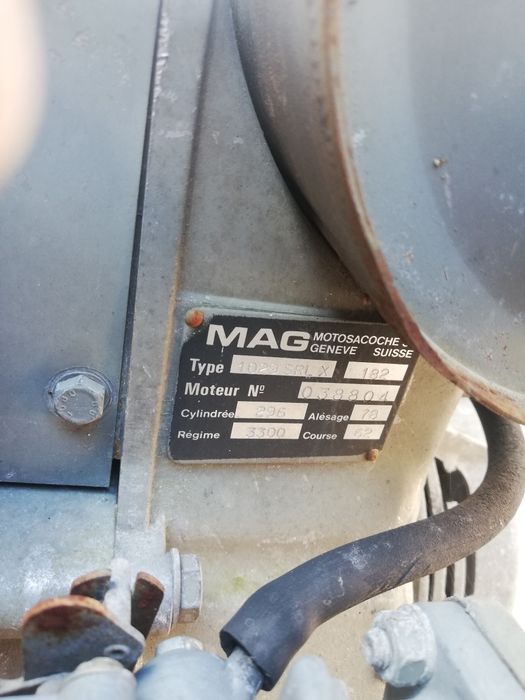 B700Starocie stare części do prasy Claas