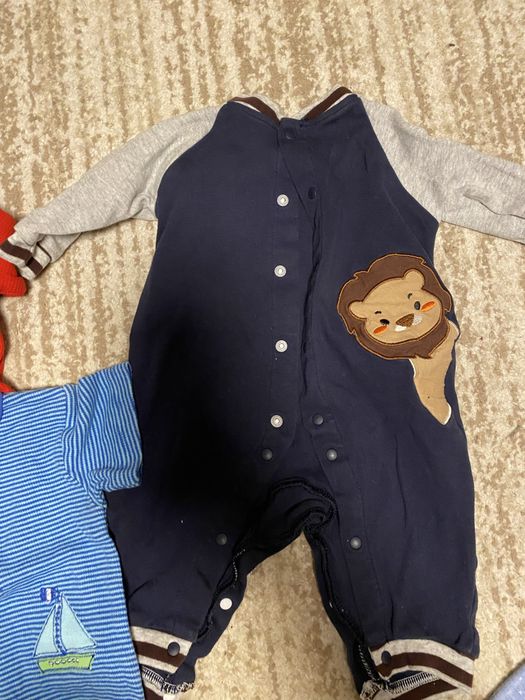 Дітячі вещі в гарному стані