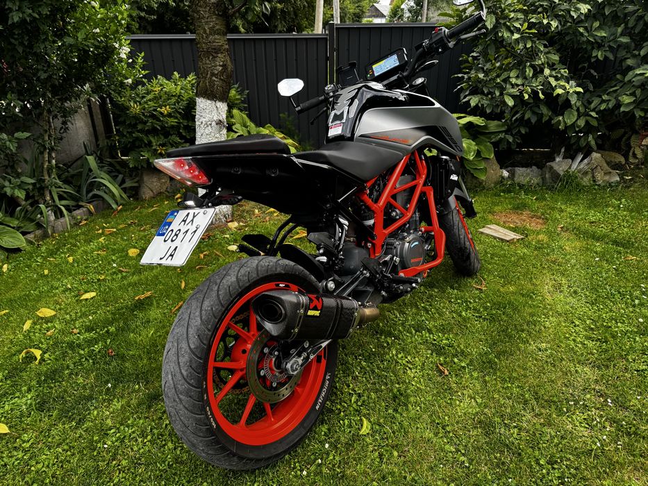 KTM Duke 390 на реєстрації