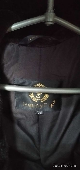 Продам шубу. Стан ідеальний, була одягнена 2 рази