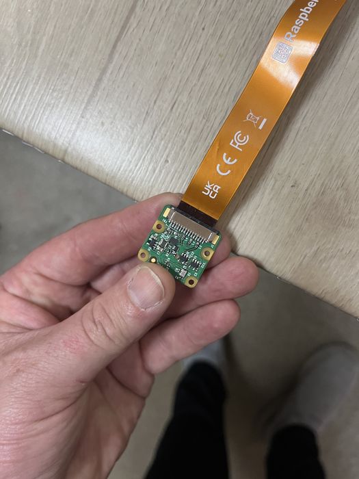 Raspberry Pi5 4 Gb + Raspberry Pi Camera Module V2