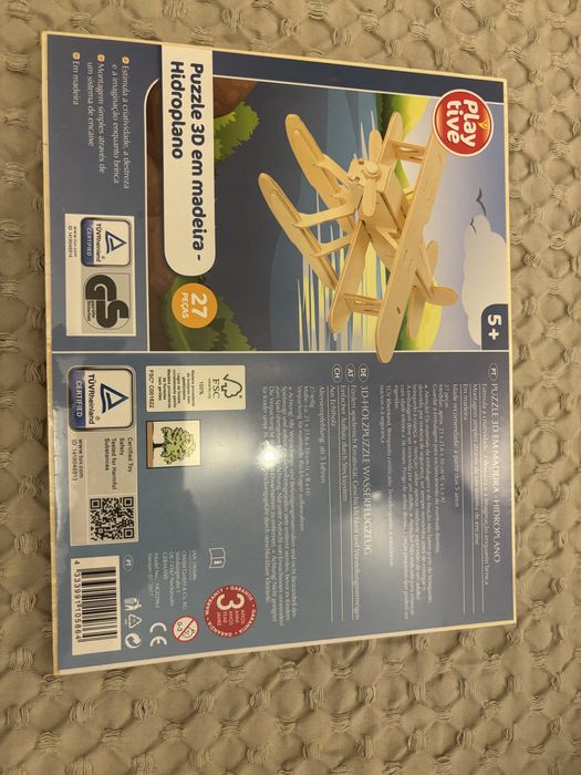 Puzzle 3D em madeira