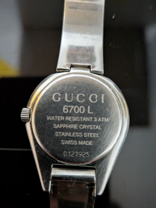 Relógio Gucci 6700L Vintage Swiss Made – Preto Elegante