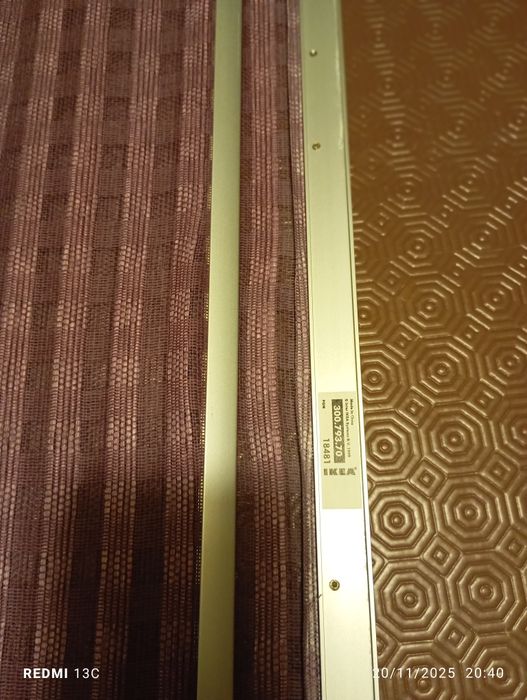 Estores mais restos de tecido