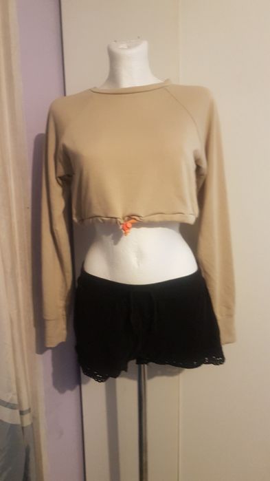Krótka bluza rozm. S