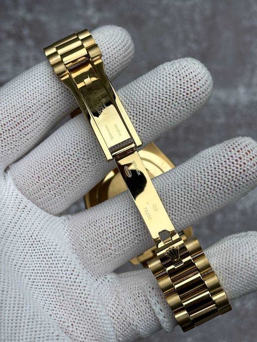 Швейцарские часы Rolex Day-Date President 40 mm Yellow Gold