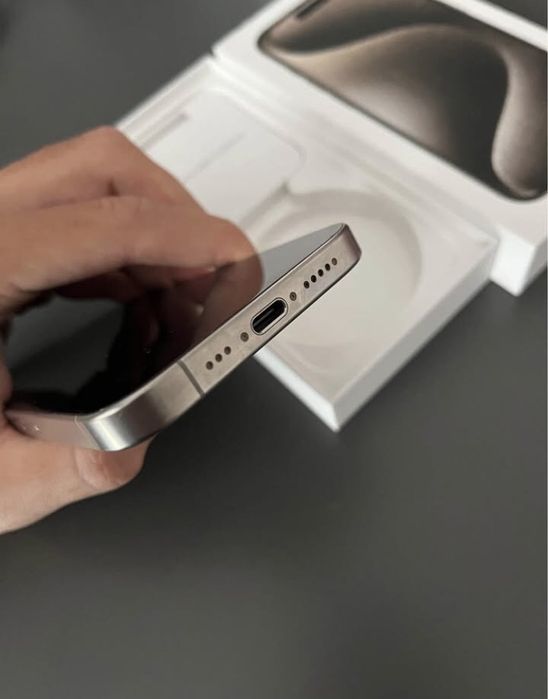 Iphone 15 Pro como novo