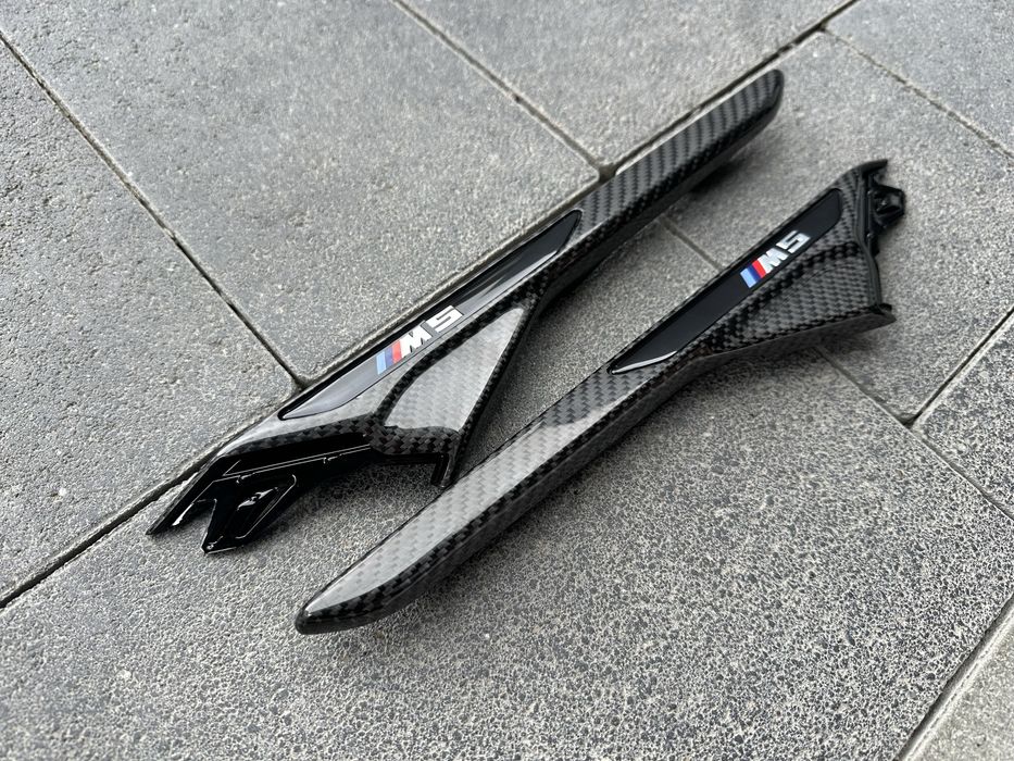 жабри BMW M5 F90 карбон накладки в передні крила для бмв М5 Carbon