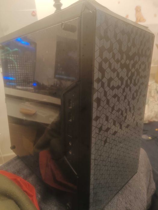Vendo kit com Computador Torre gamer (SEM HDD) + brindes...64729406673283120