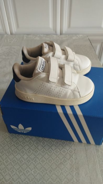 Sapatilhas adidas Tam.23