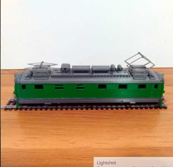 модель локомотива