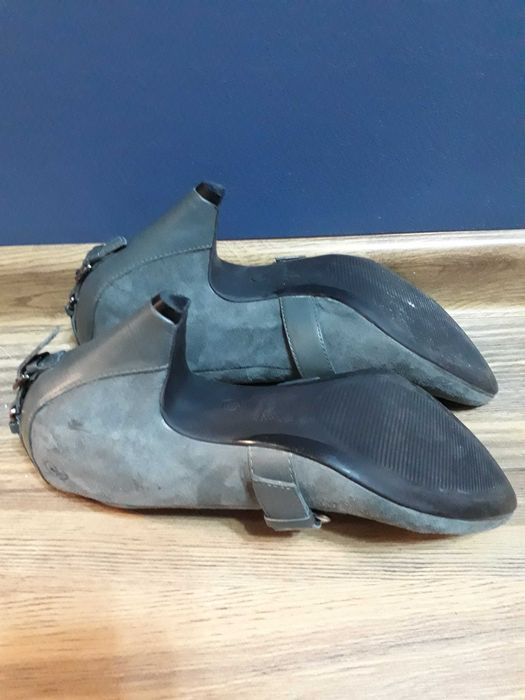 Buty szare zamszowe rozmiar 37